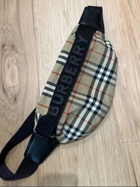 Burberry Fanny Pack